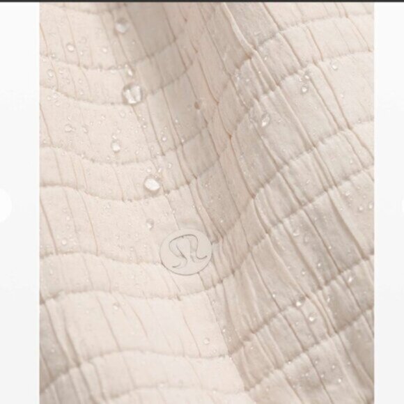 Lululemon Serene Travels Vest Light Ivory - Picture 7 of 7